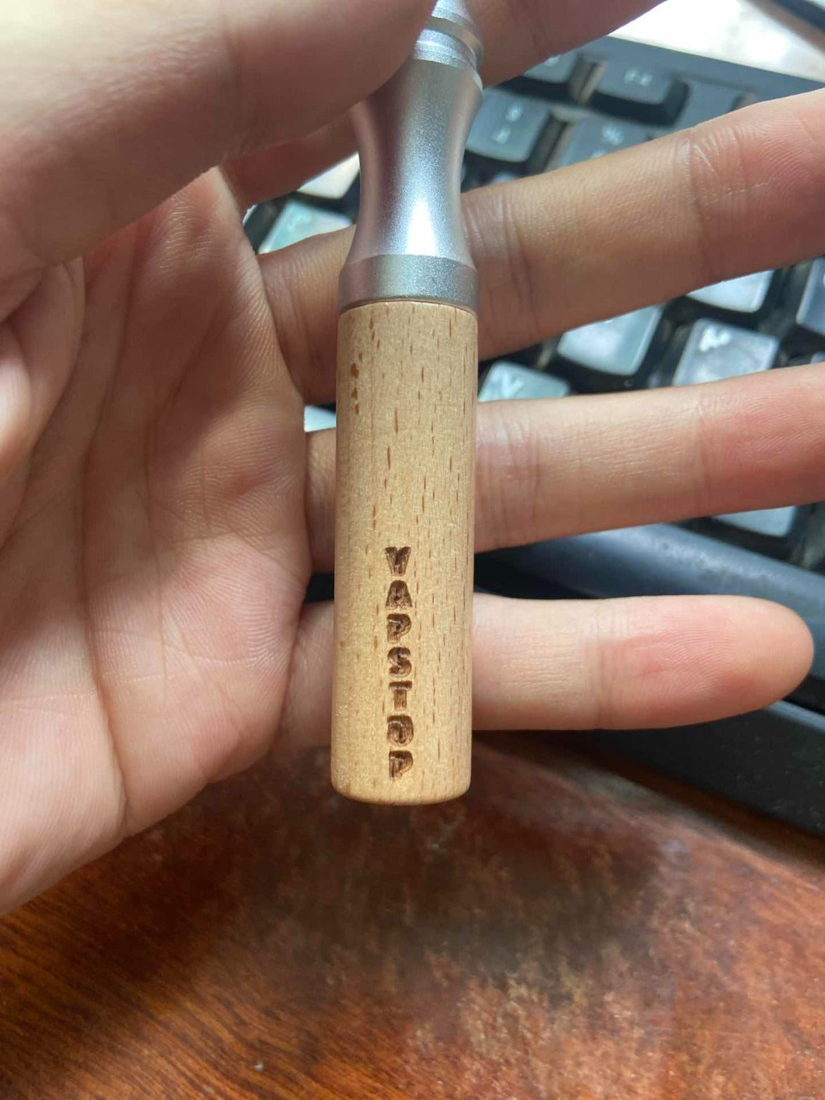 Quit smoking inhaler
